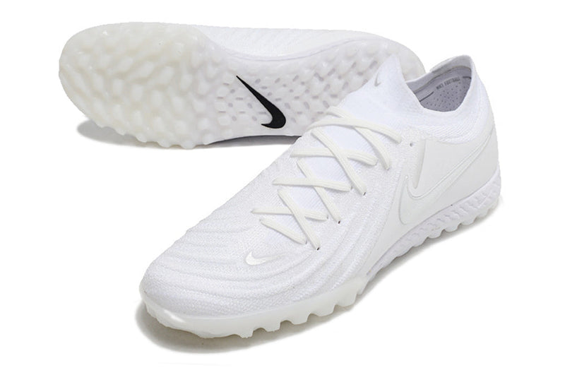 Chuteira Society Nike Phantom GX2 Elite TF White Clear